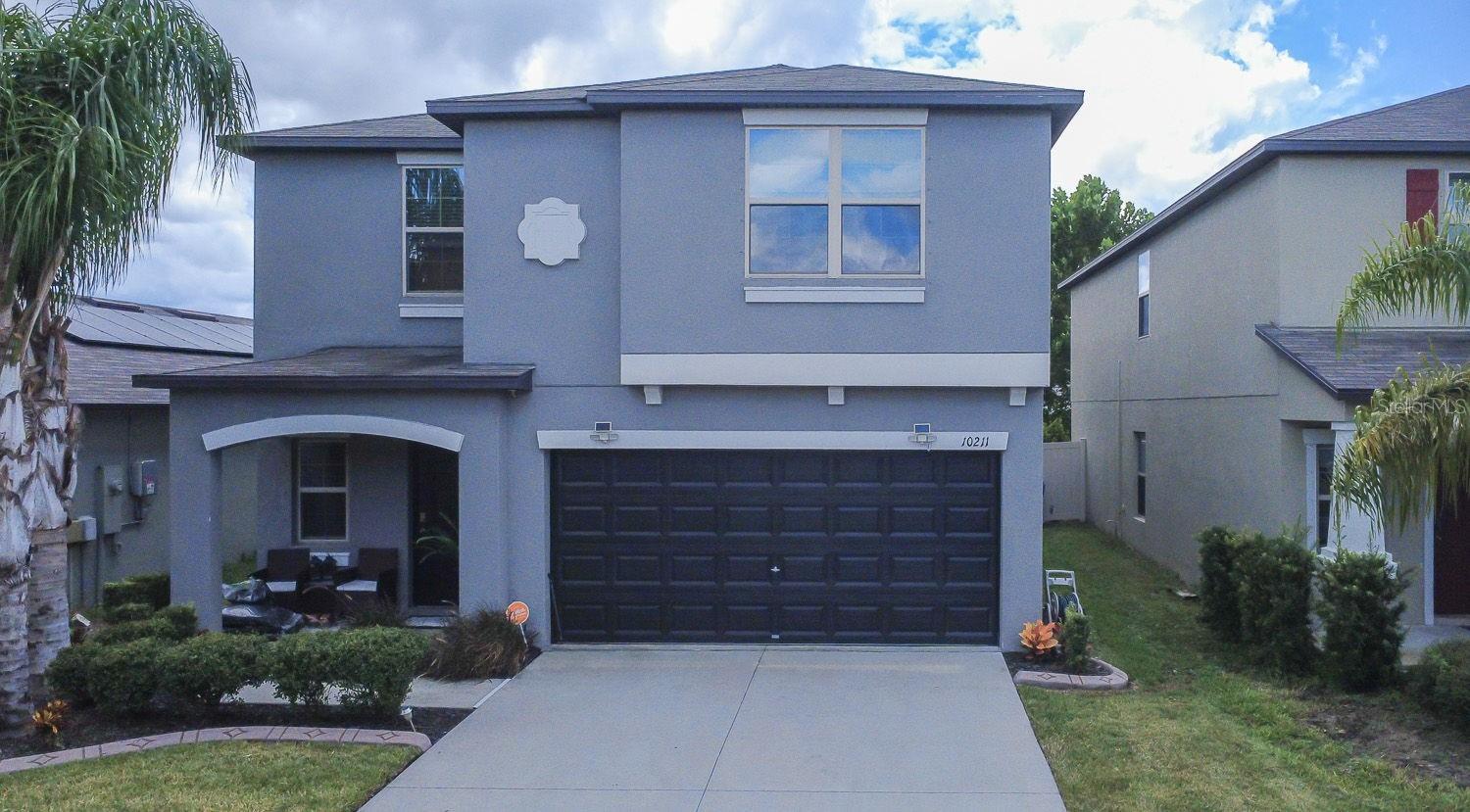 10211 White Linen Ave — photo