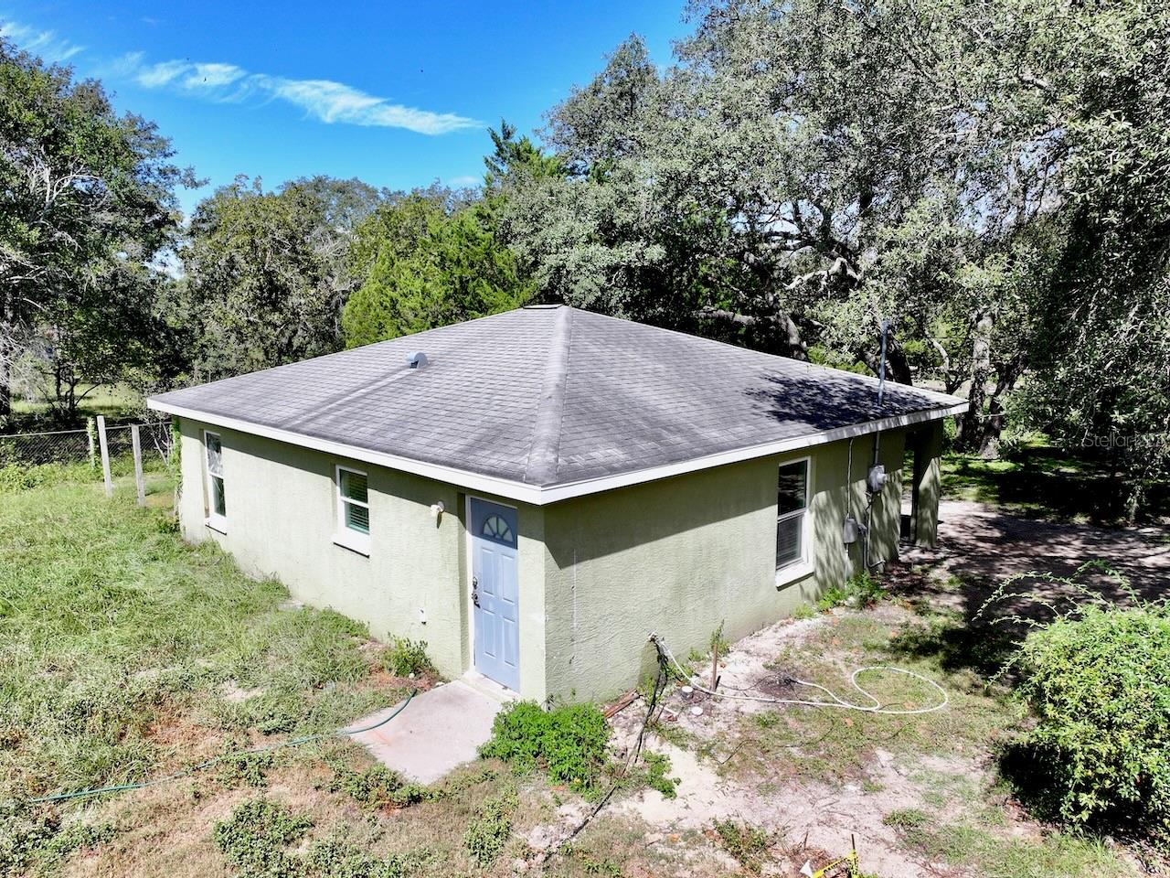 1750 W High Acres St — photo