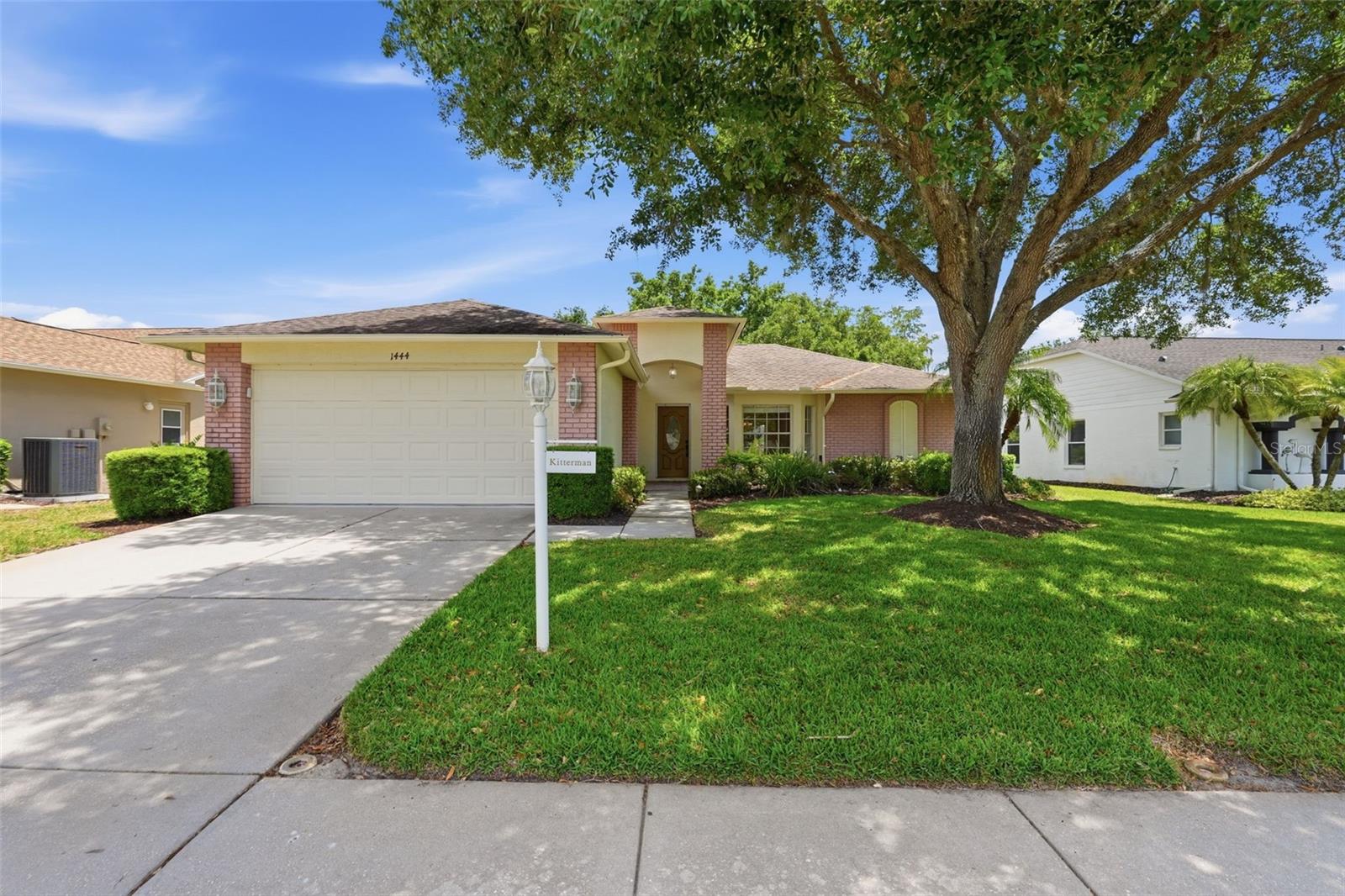 1444 Canberley Ct — photo
