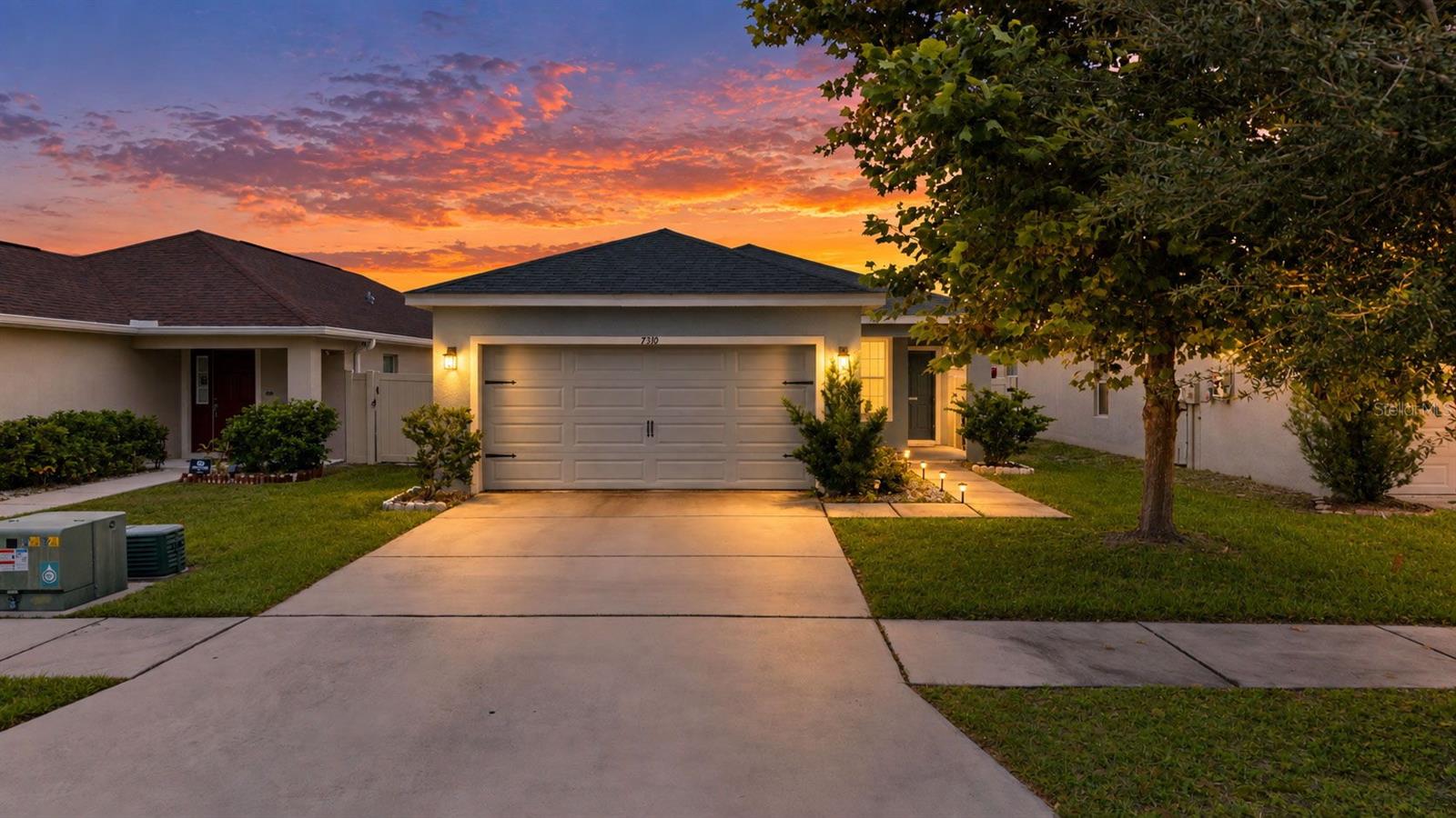 7310 Indigo Oasis Ct — photo