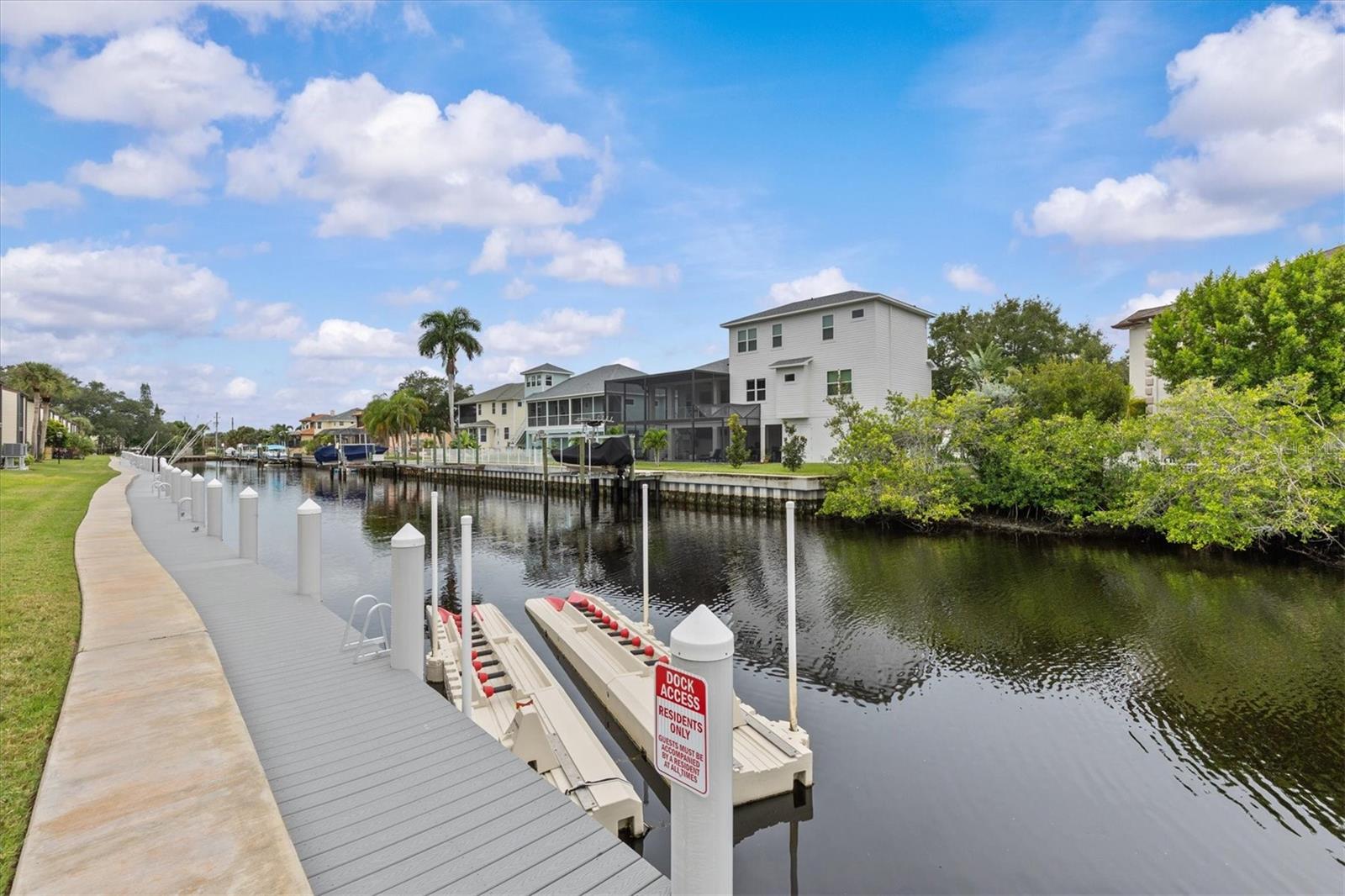 381 Moorings Cove Dr #9B — photo