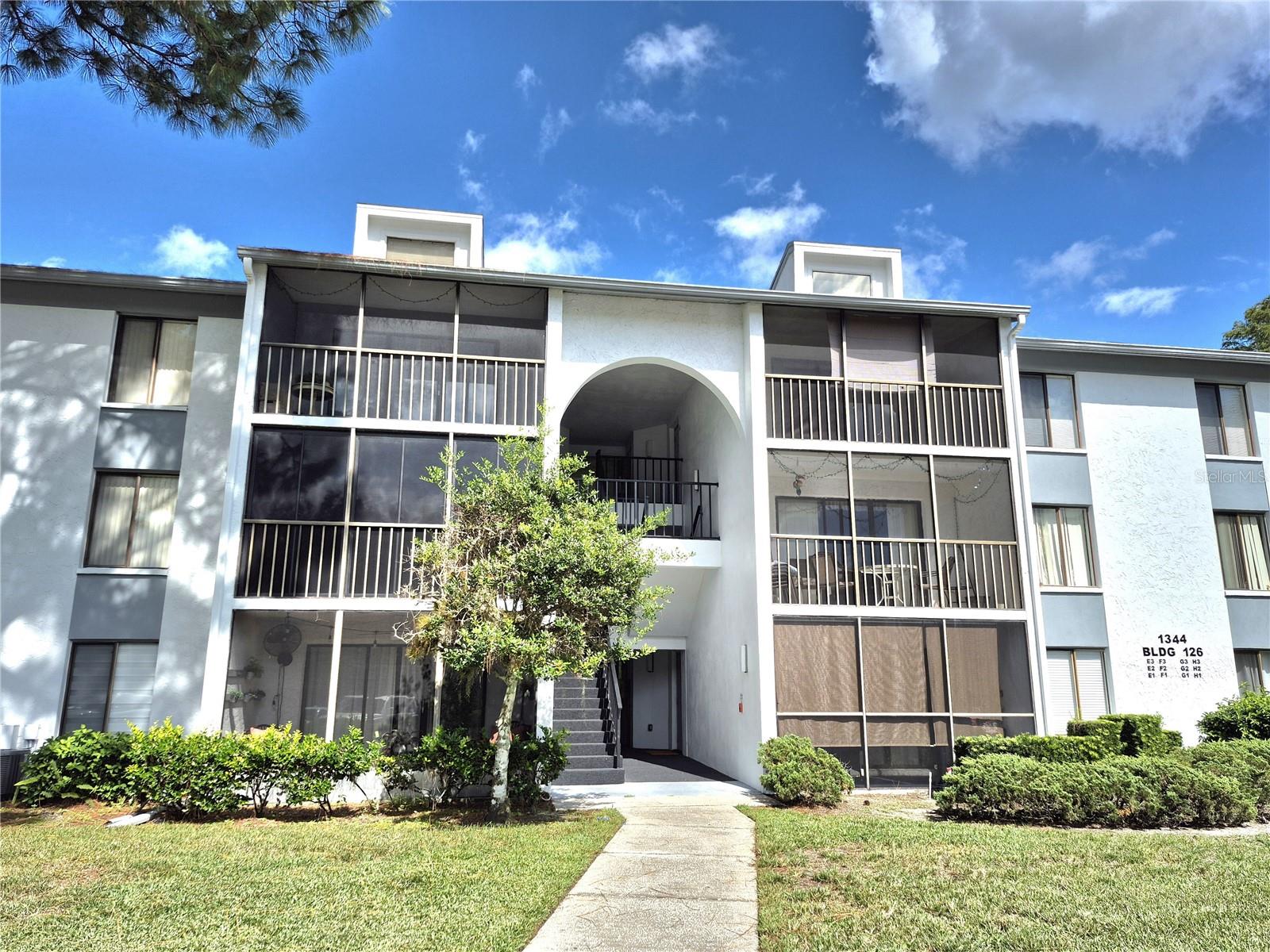 1344 Pine Ridge Cir E #H3 — photo