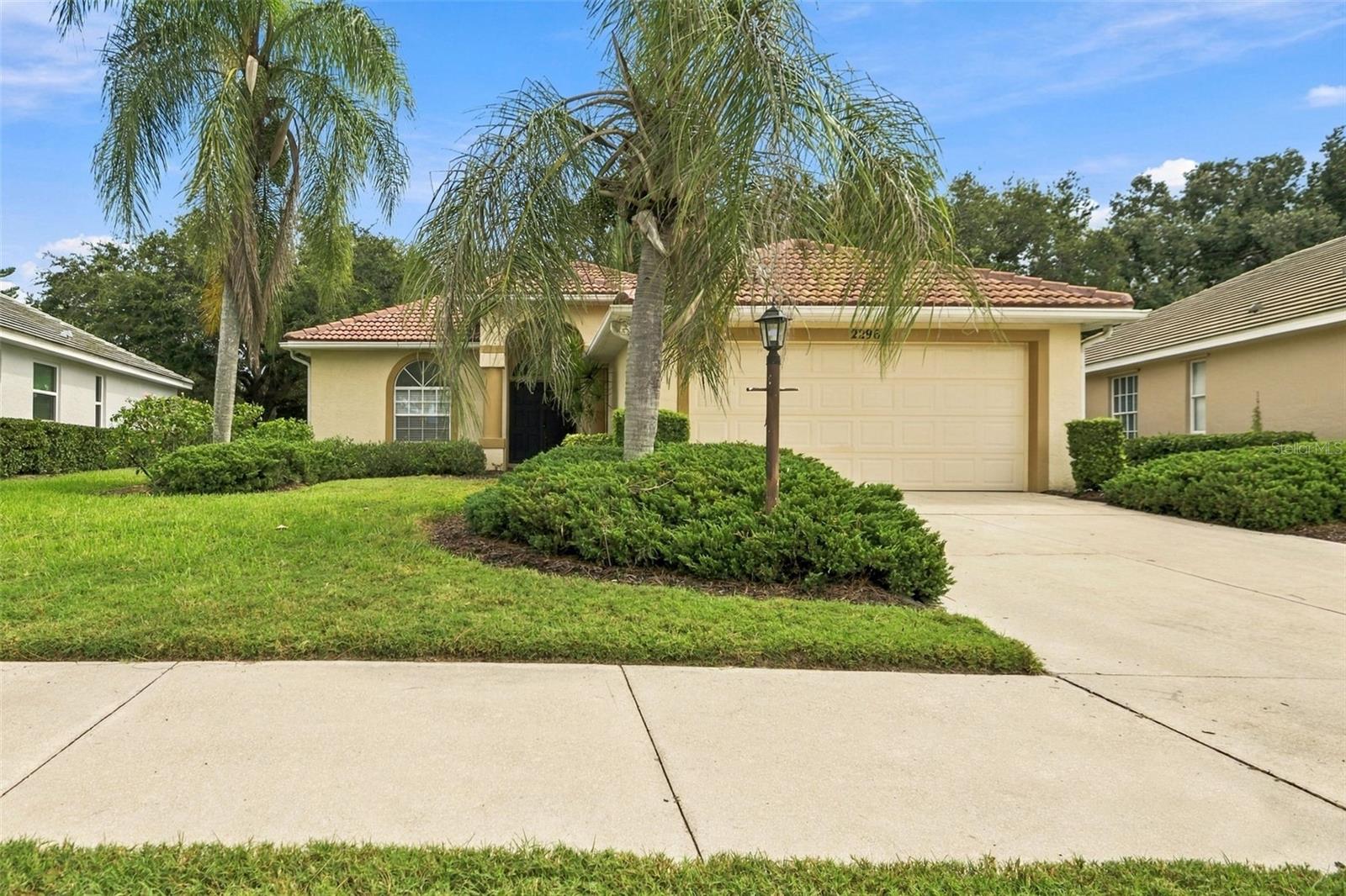 2296 Harrier Way — photo