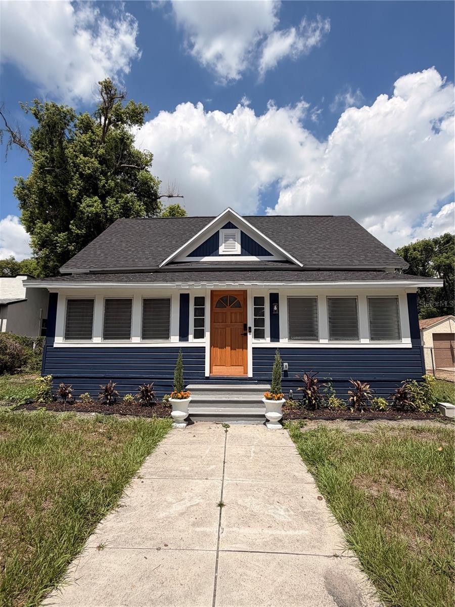3006 N Jefferson St — photo