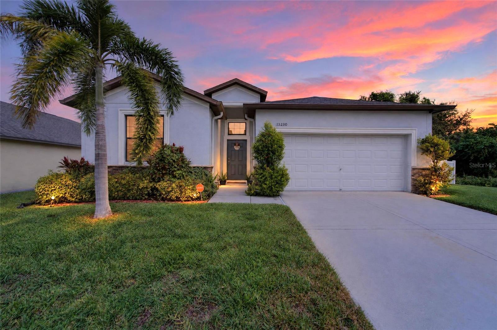 13230 Wellington Hills Dr — photo