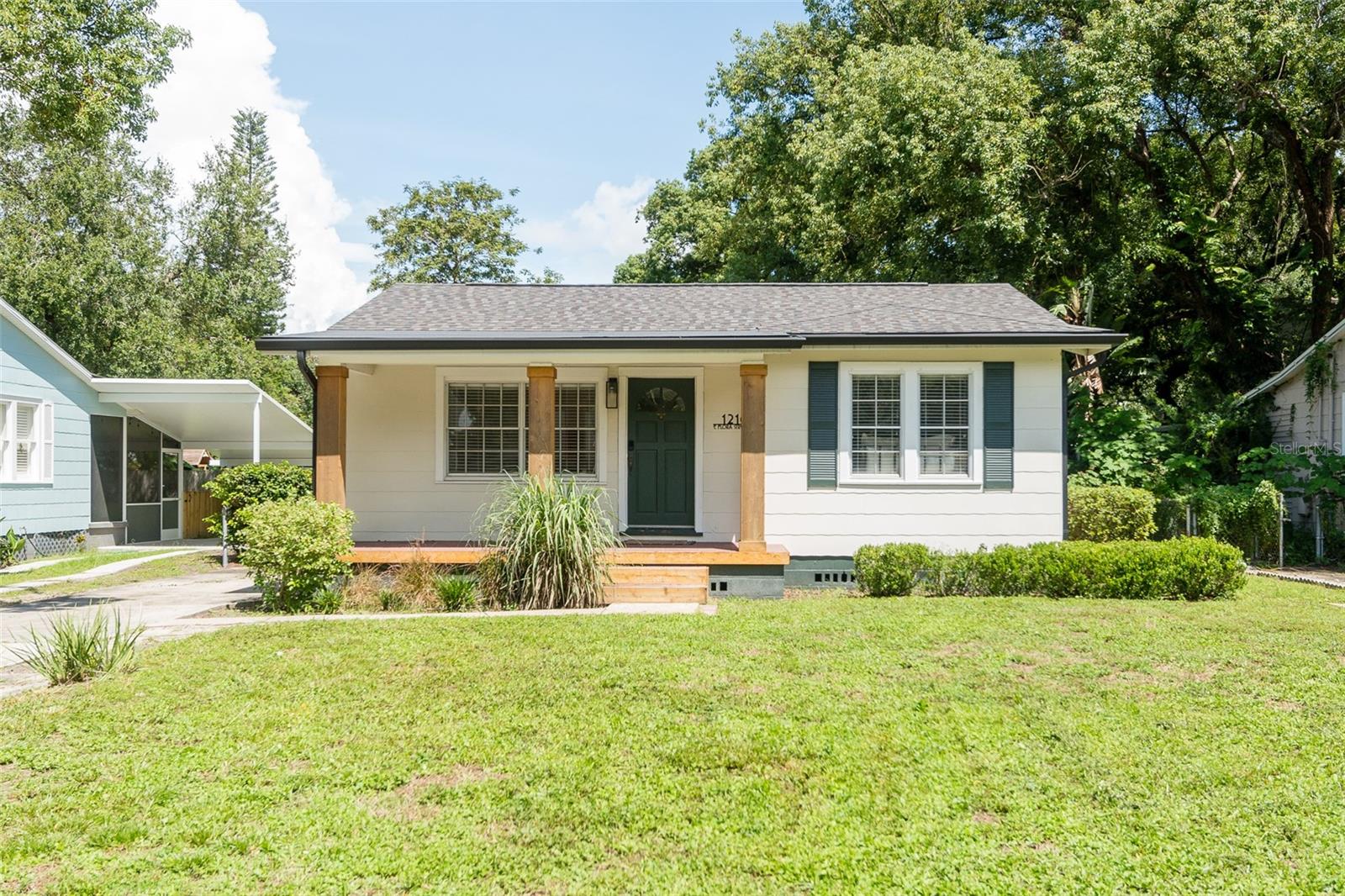 1216 E Flora St — photo
