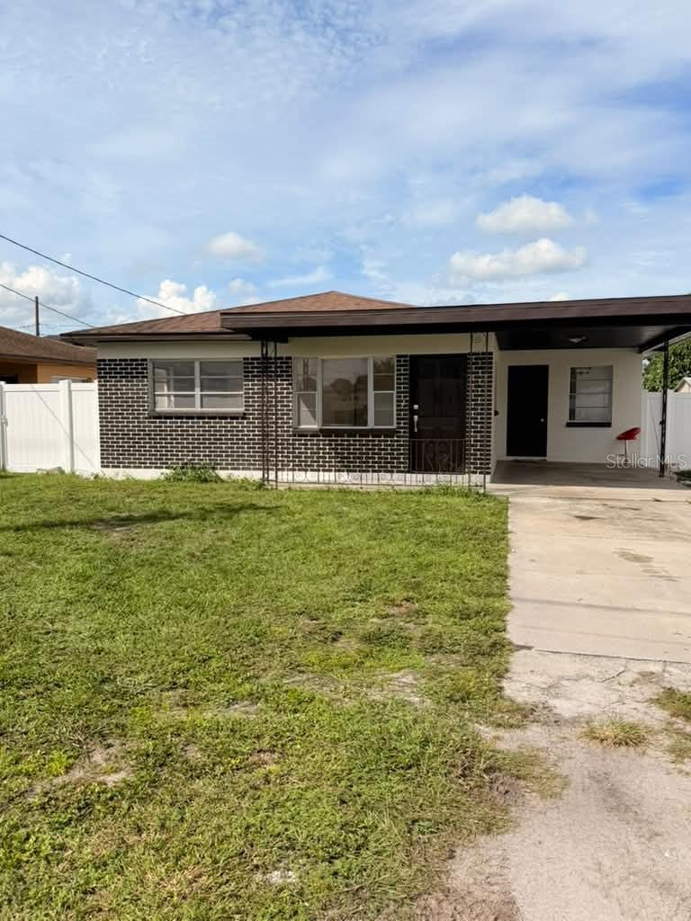 3203 W Ivy St — photo
