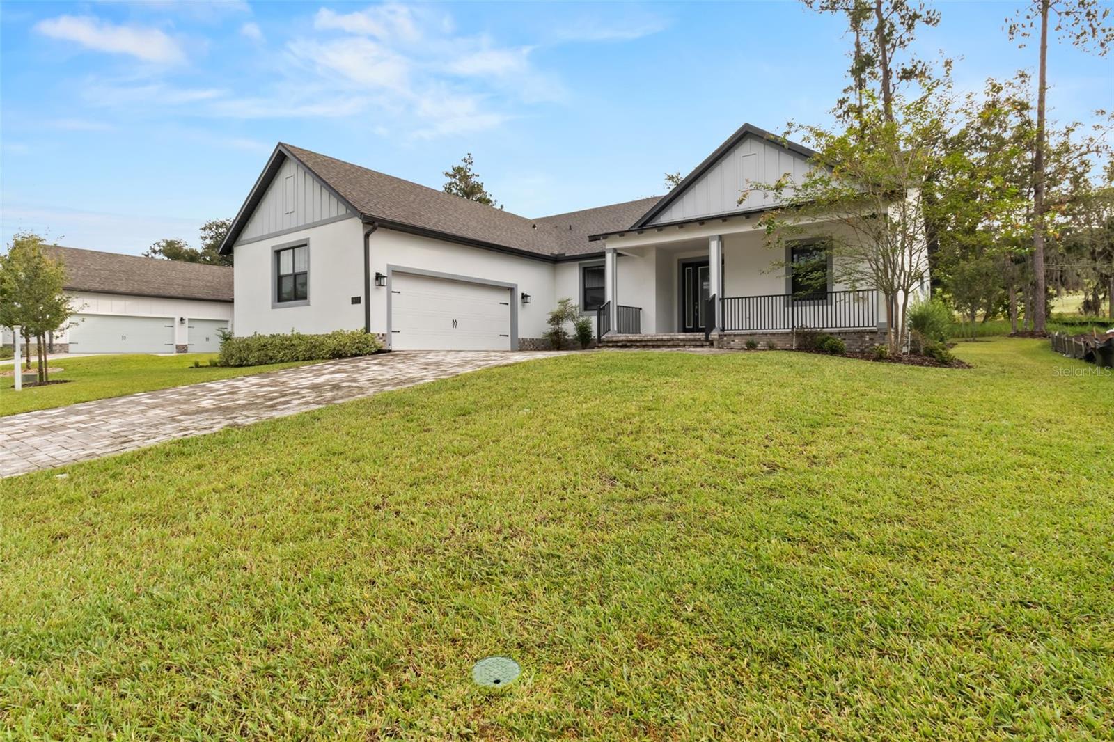 5934 Summit View Dr — photo