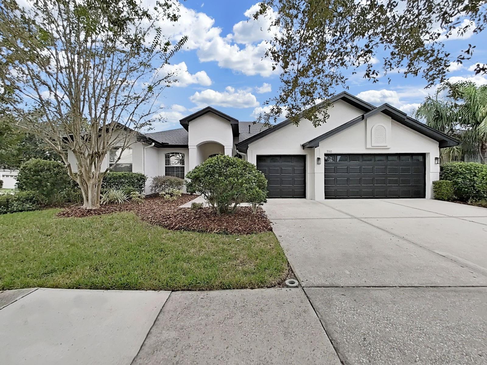 9310 Mangrove Ct — photo