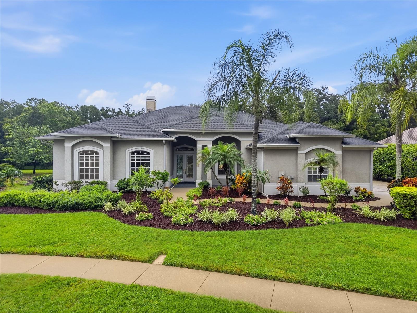 4034 Executive Dr — photo