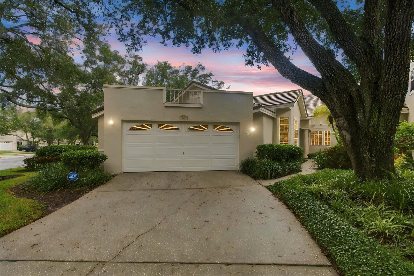 435 Date Palm Ct NE — photo