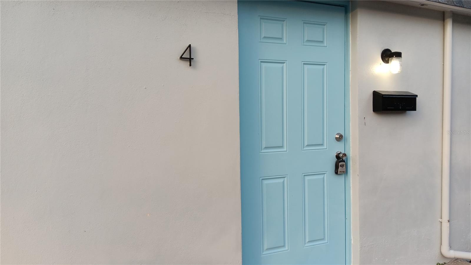 885 Beltrees St #4 — photo