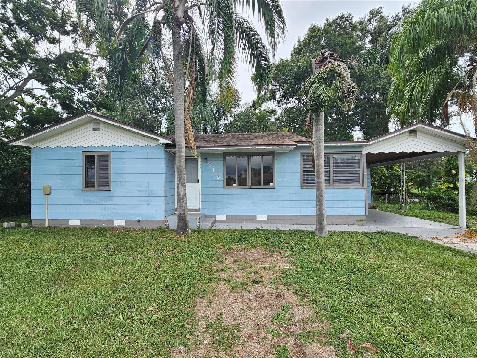 715 Longfellow Blvd — photo