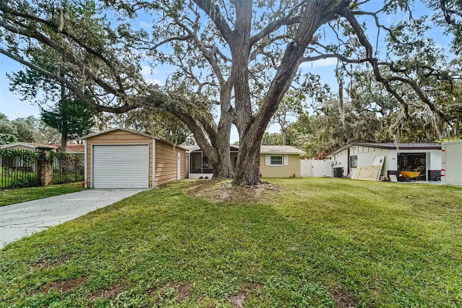 5818 Baker Road, New Port Richey, FL 34653 — photo 2