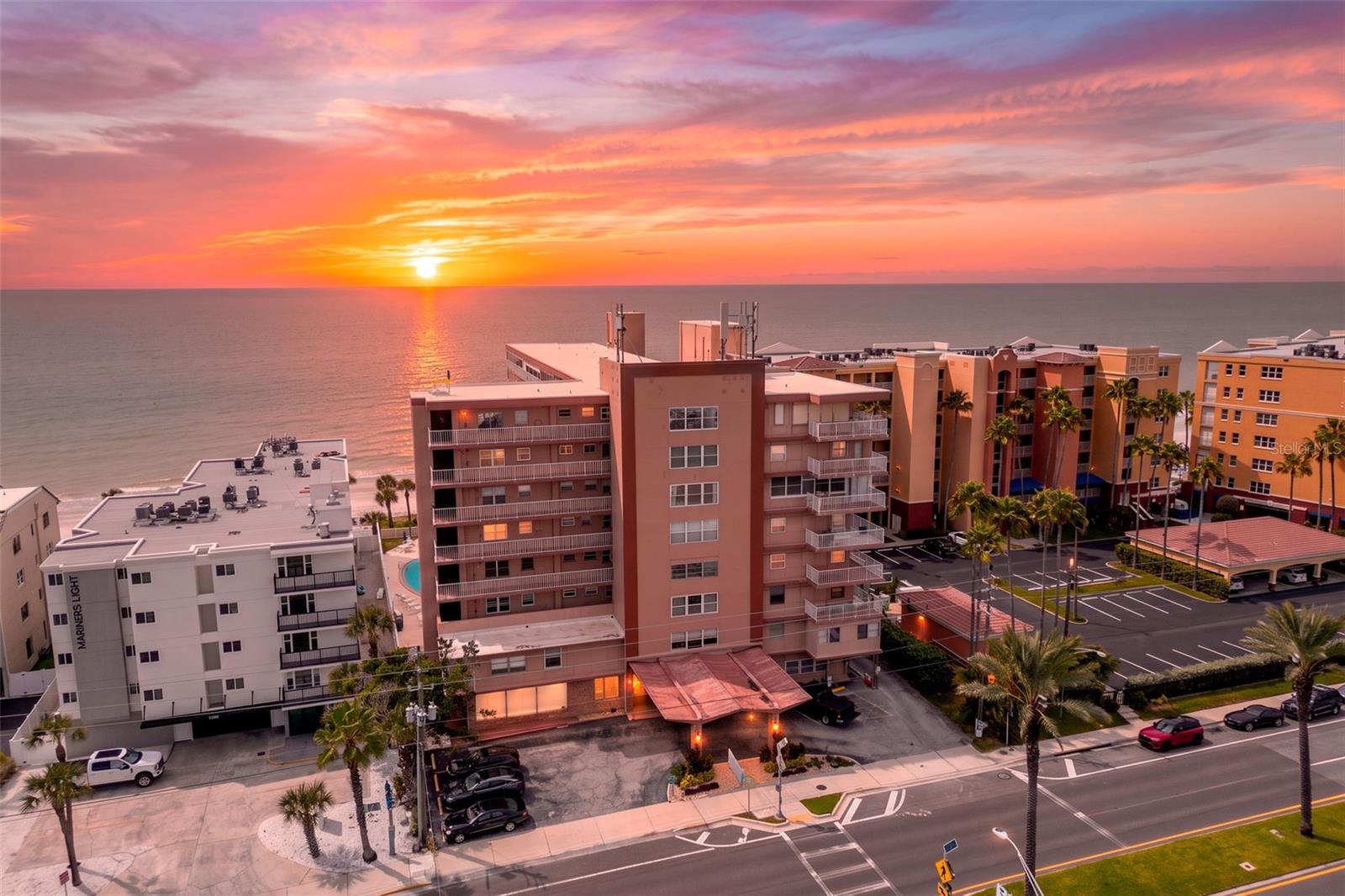 16400 Gulf Blvd #502 — photo