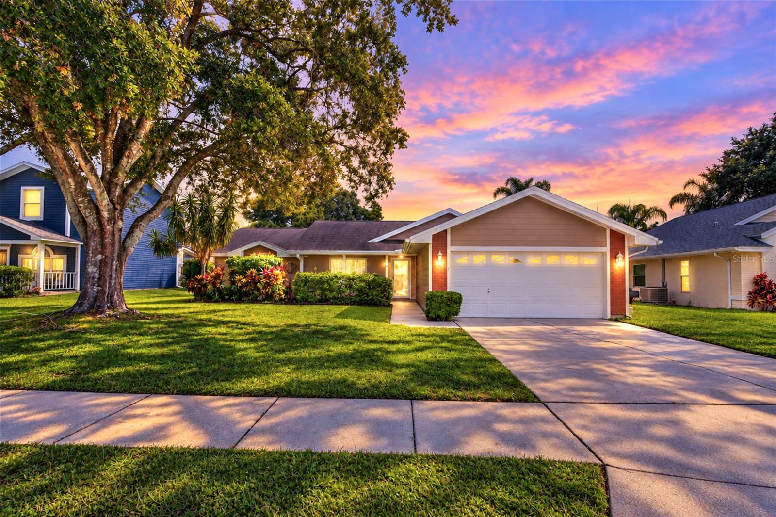 3066 Esplanade Dr — photo