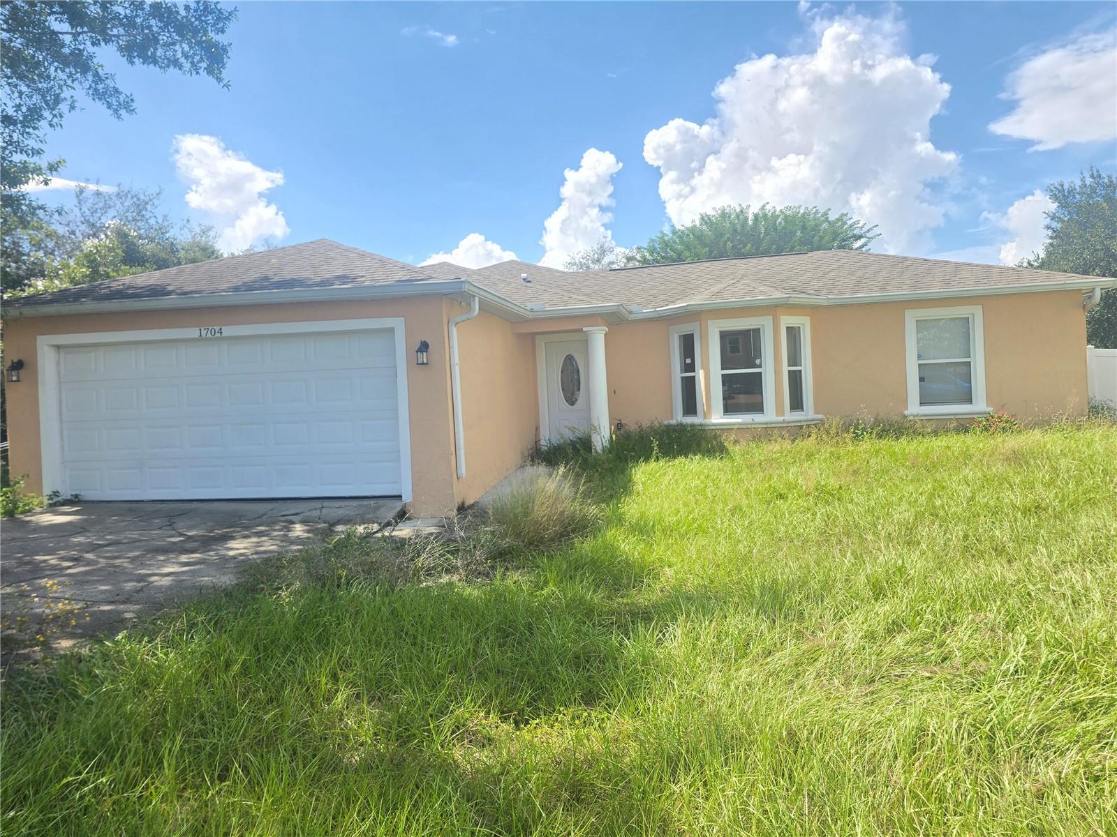 1704 Snook Pl — photo