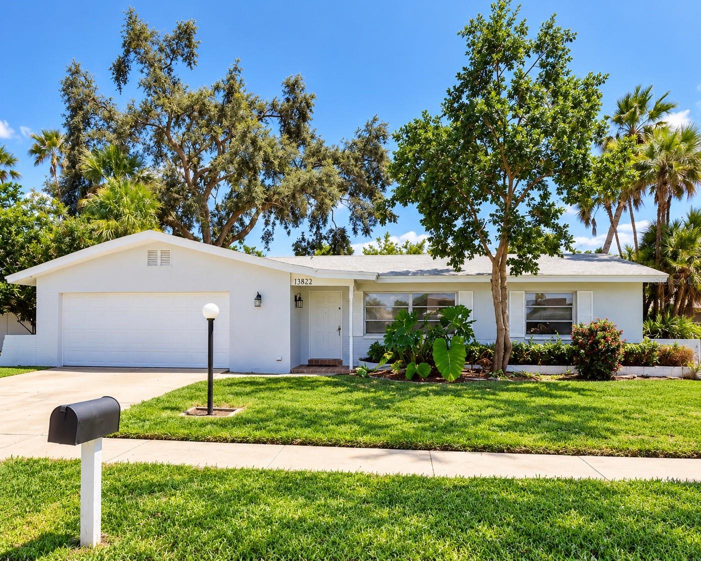 13822 Brewster Dr — photo