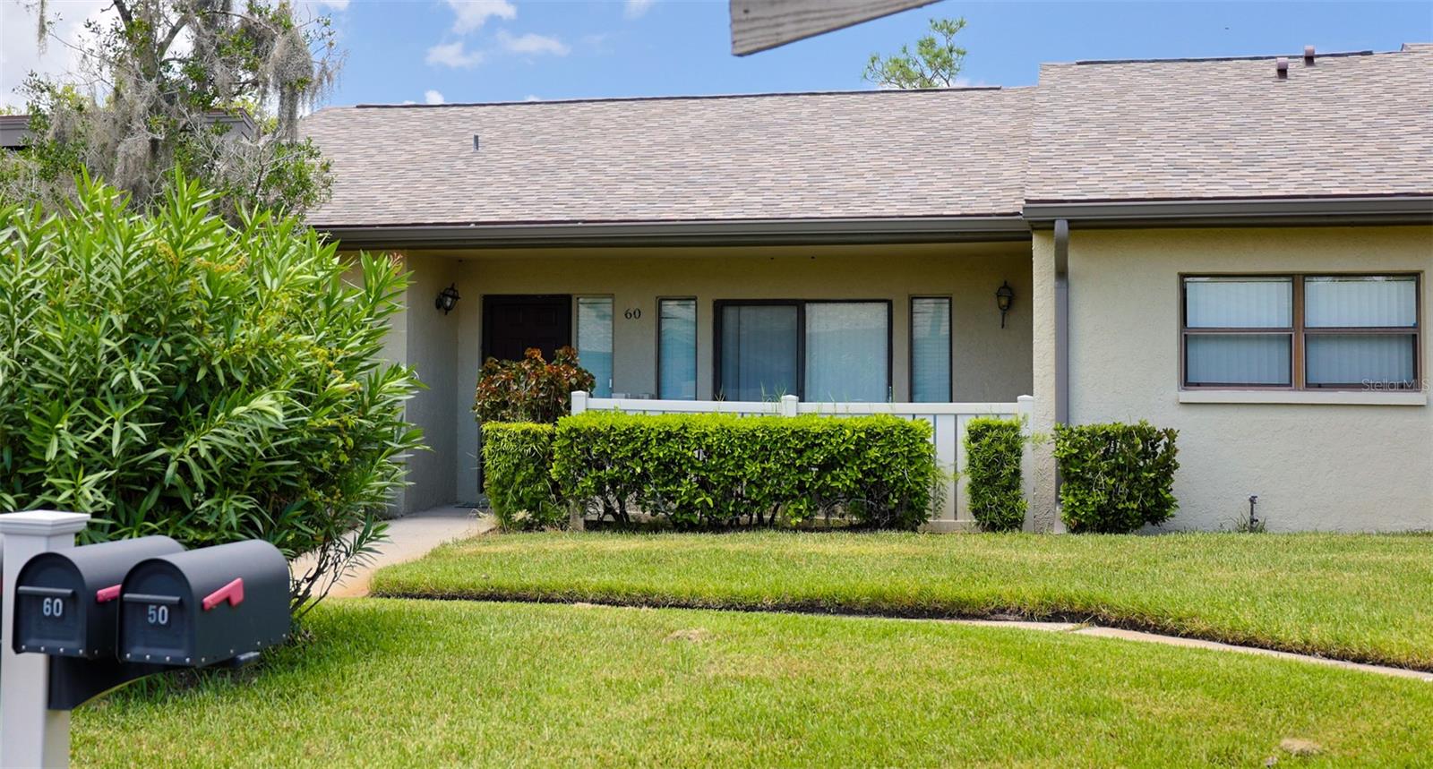 60 Dale Pl — photo