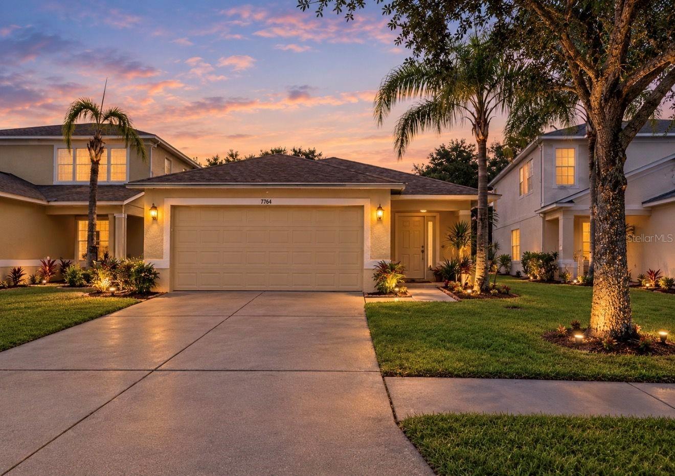 7746 Carriage Pointe Dr — photo