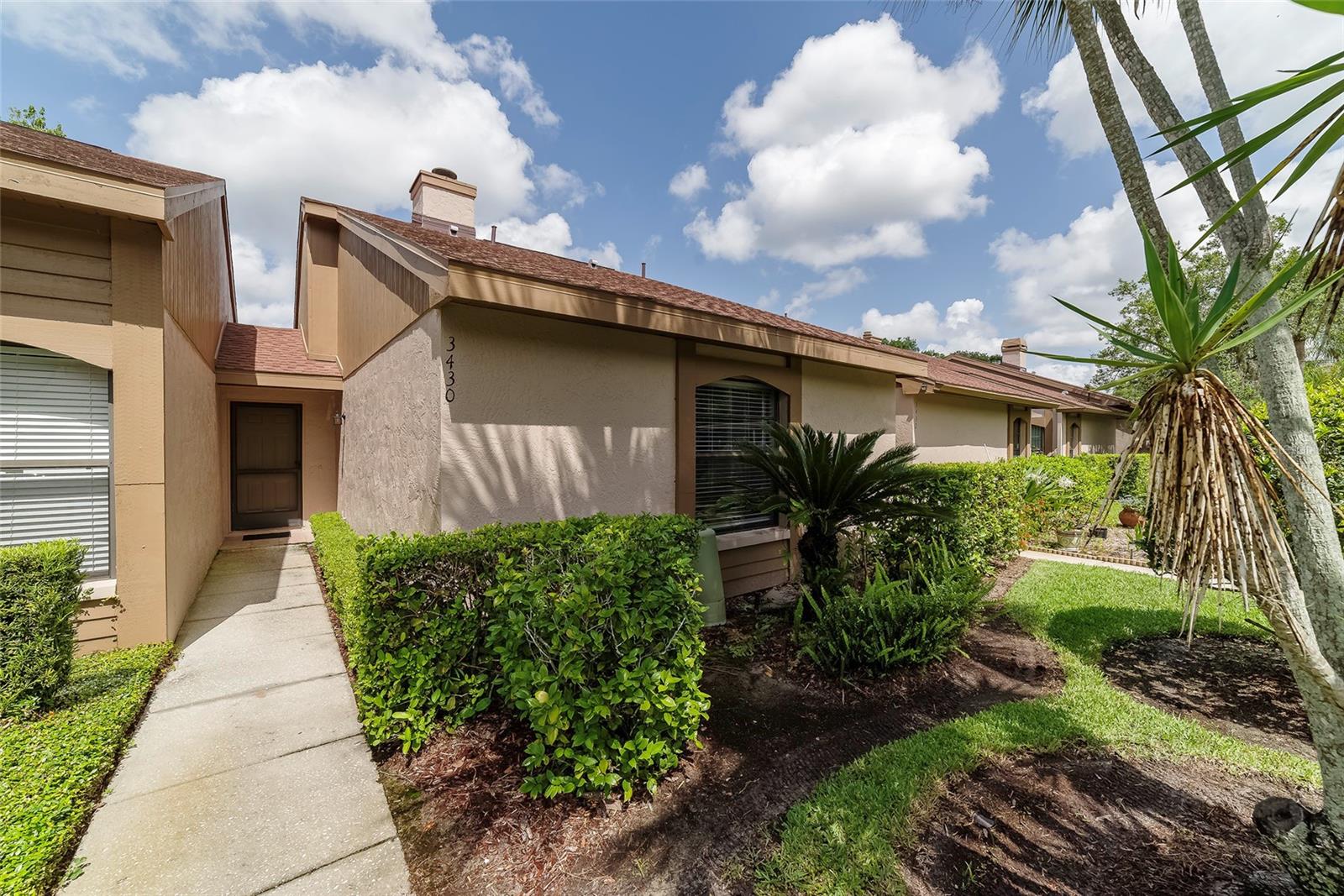 3430 Hillmoor Dr — photo