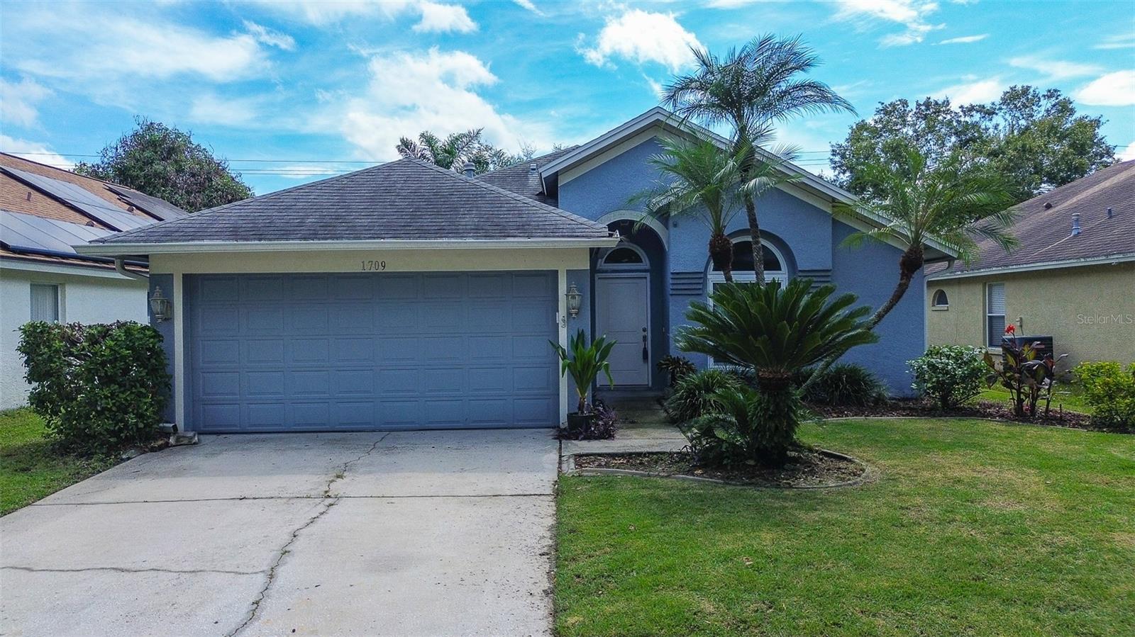 1709 Scotch Pine Dr — photo