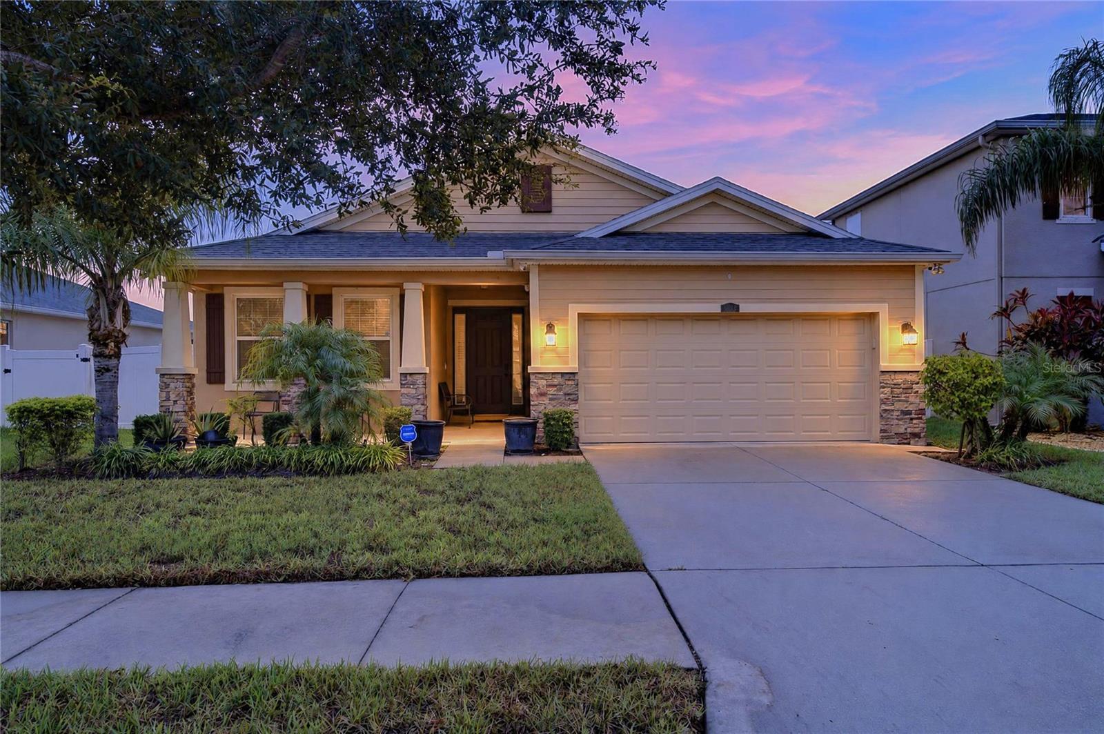 10619 Scenic Hollow Dr — photo