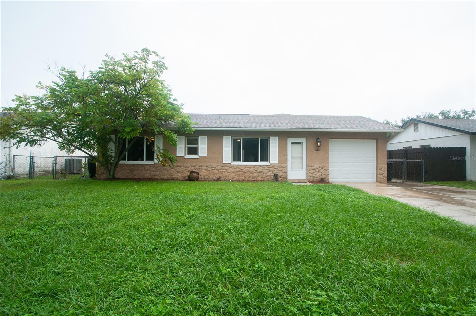 5117 Brookside Ln — photo