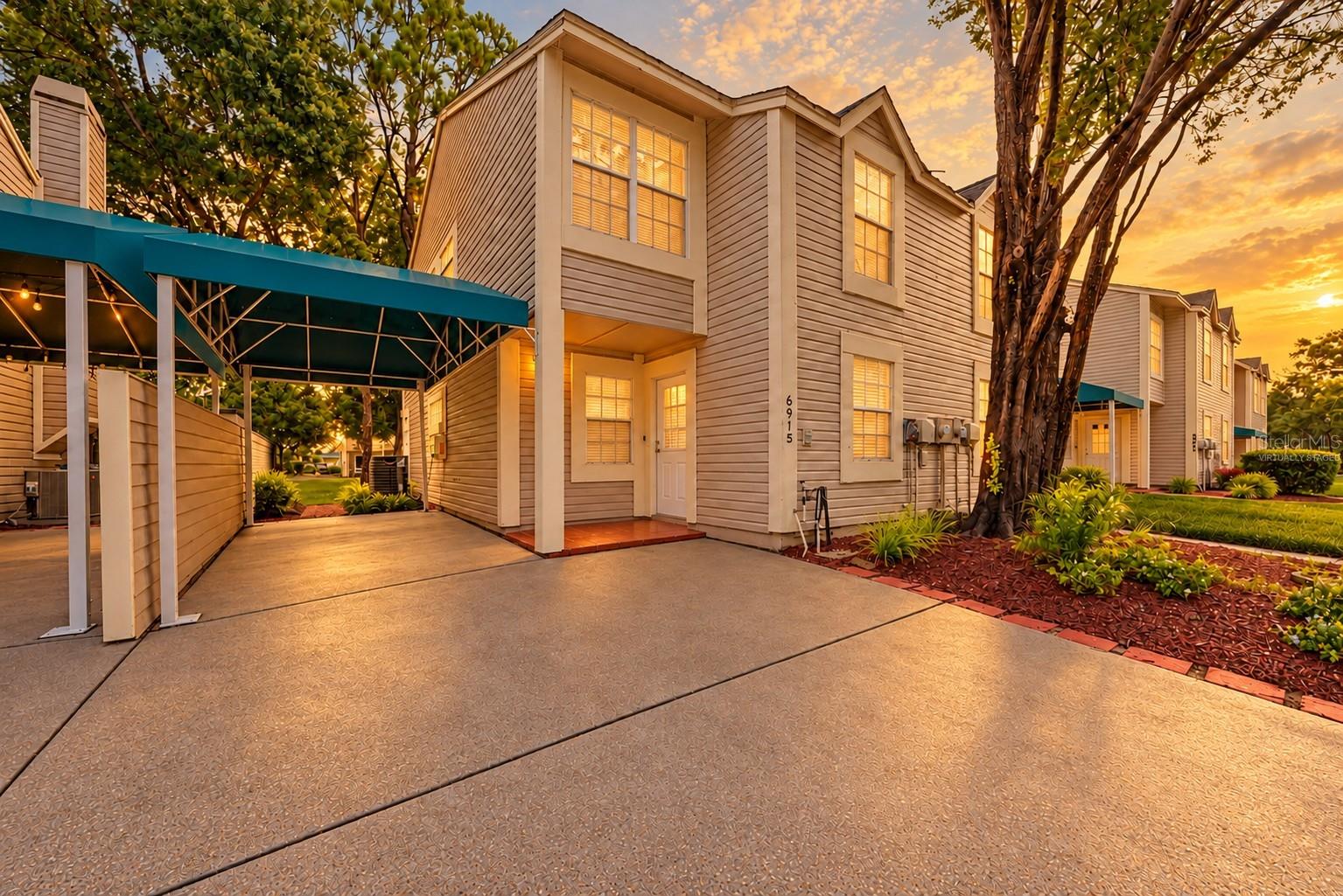 6915 Lakeview Ct — photo