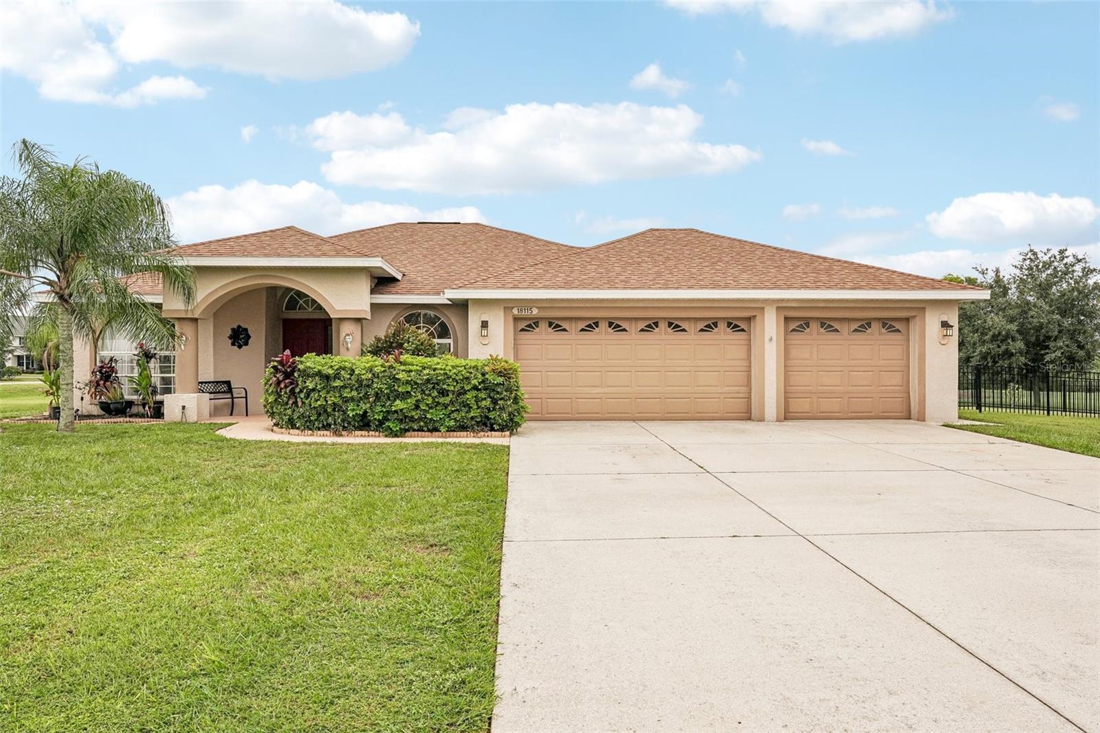18115 Howling Wolf Run, Parrish, FL 34219 — photo 2