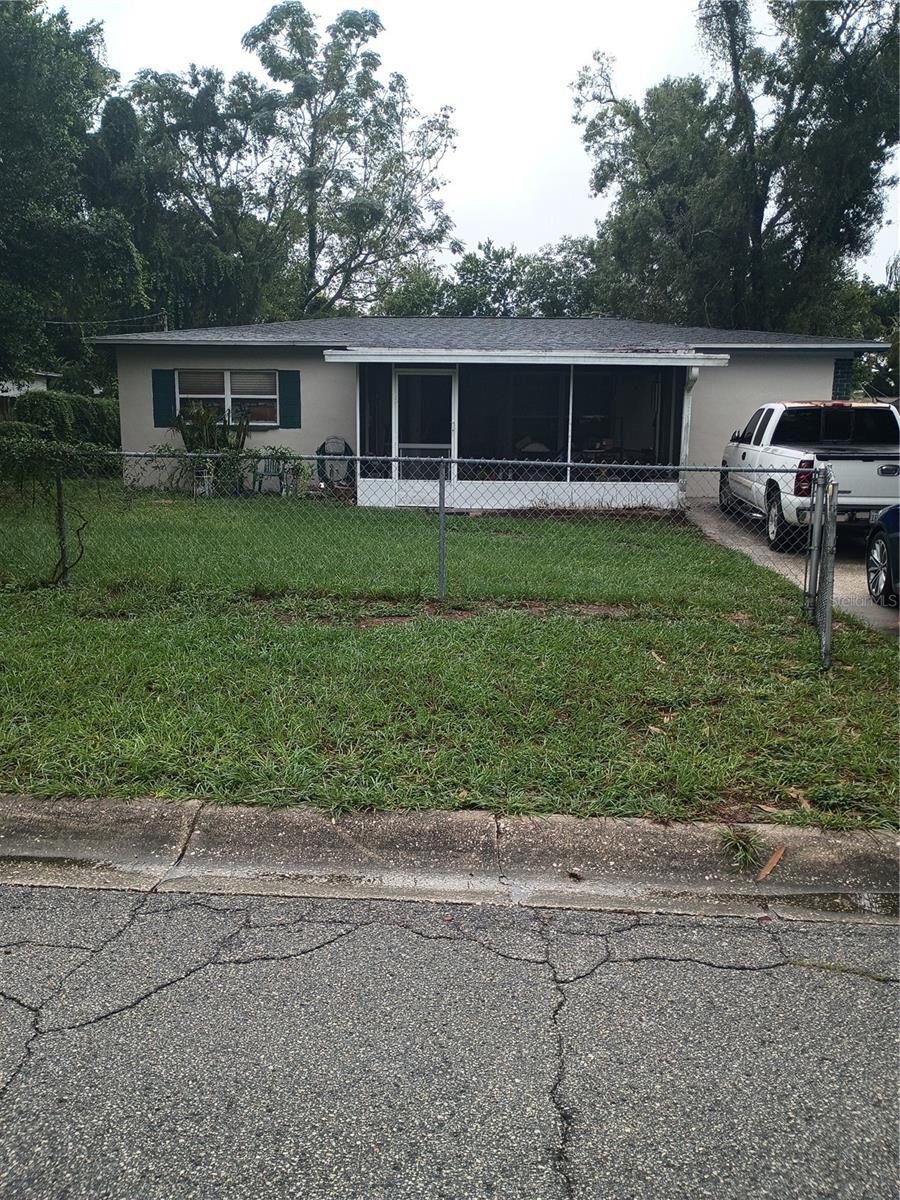 7017 Tamarack Dr — photo