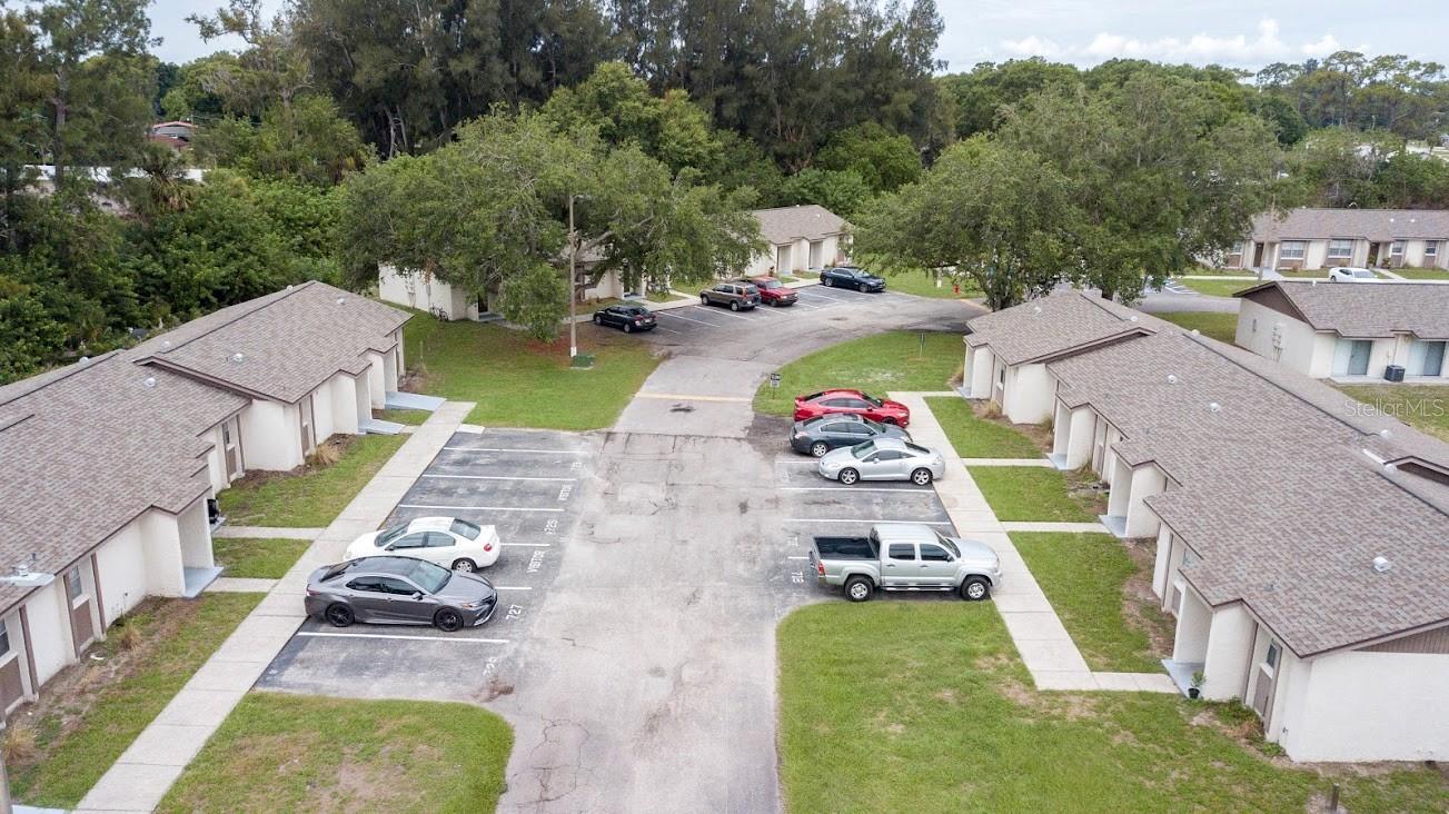 709 Oceanside Cir #719 — photo