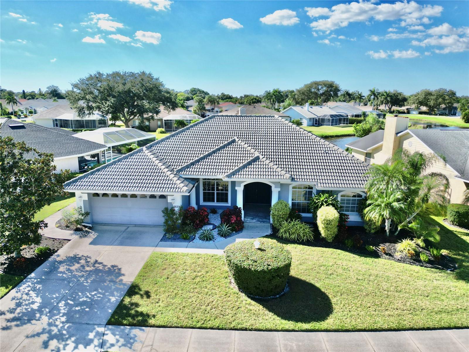 5829 Carriage Dr — photo