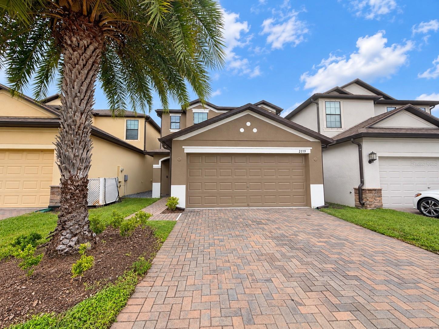 2719 Garden Falls Dr — photo