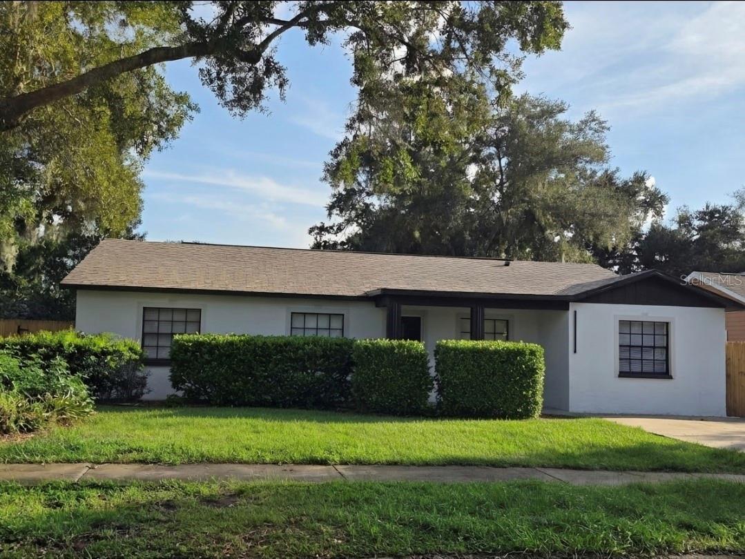 5044 Roanoke Dr — photo