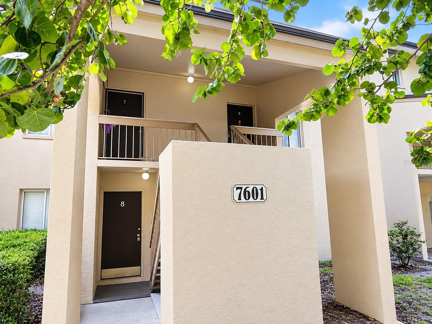 7601 Abbey Ln Unit C — photo