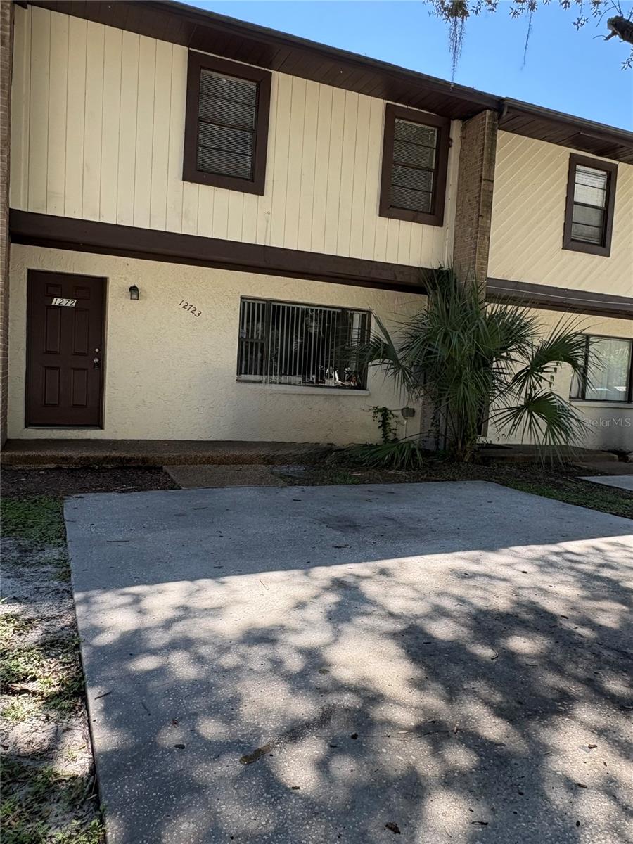12723 Lockey Ln — photo