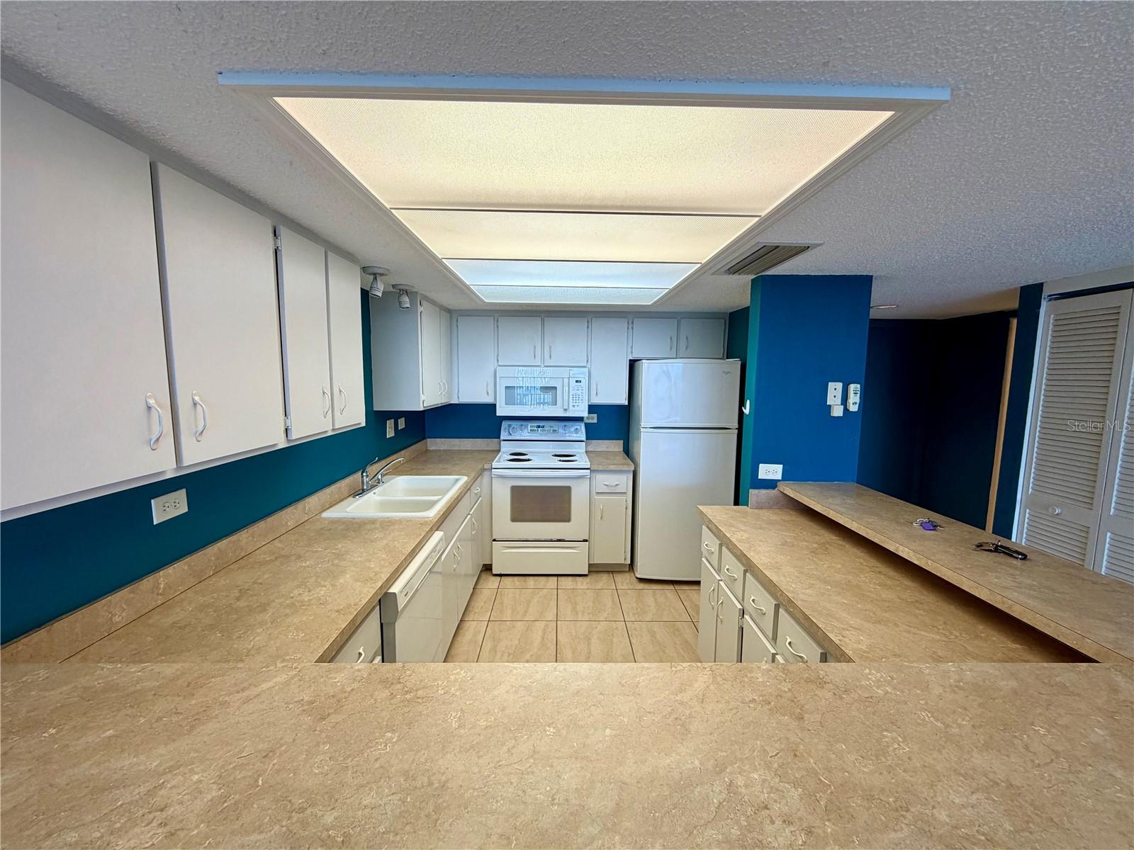 450 Treasure Island Cwy #302 — photo
