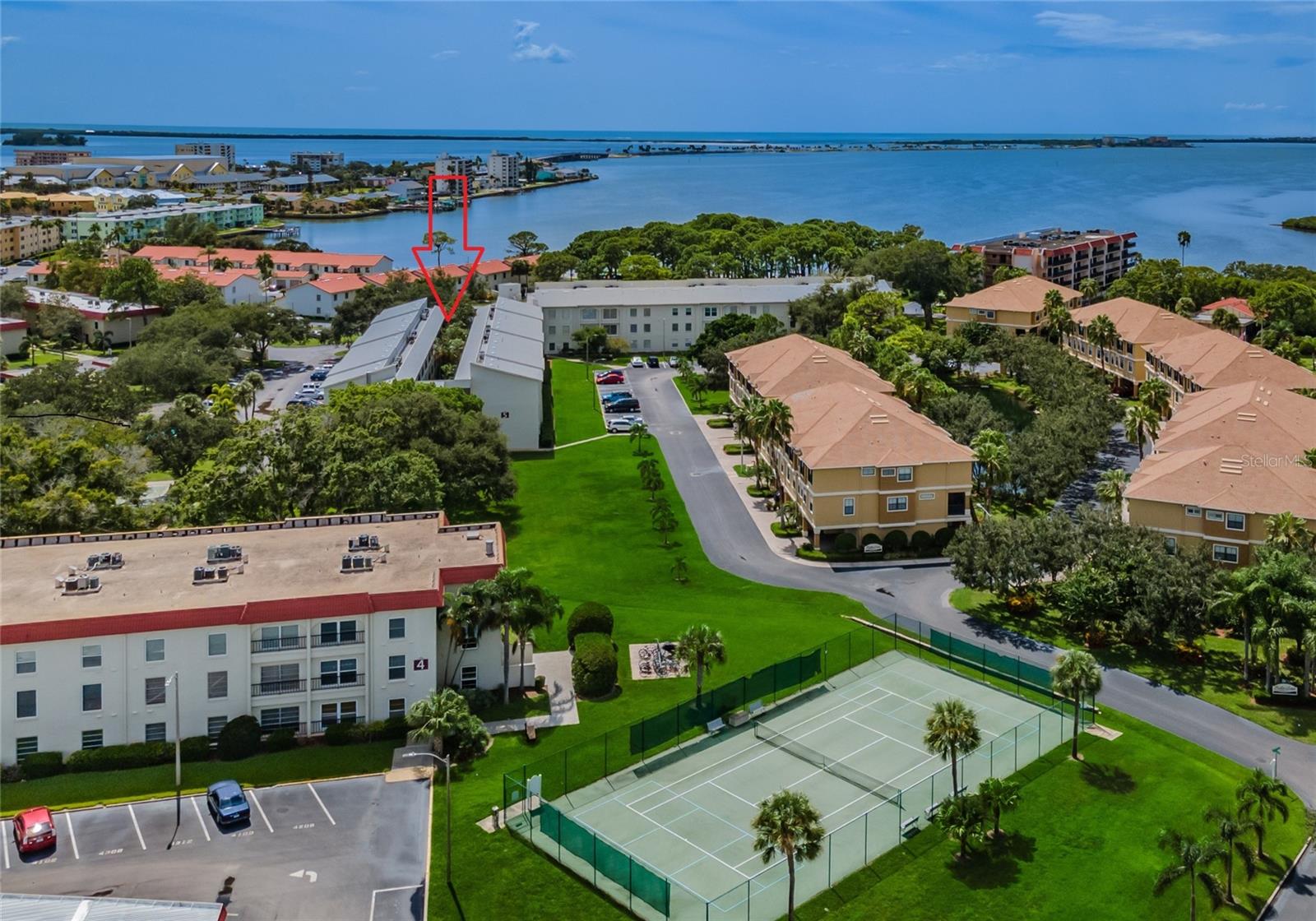 2700 Bayshore Blvd #5210 — photo