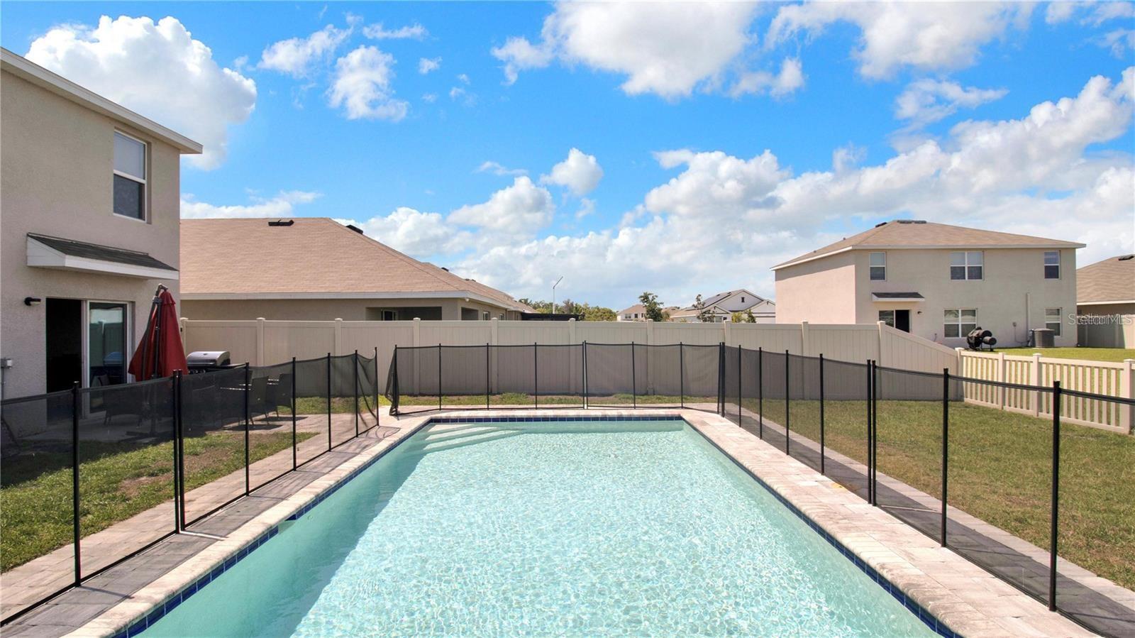 5440 Logan Cave Ave — photo