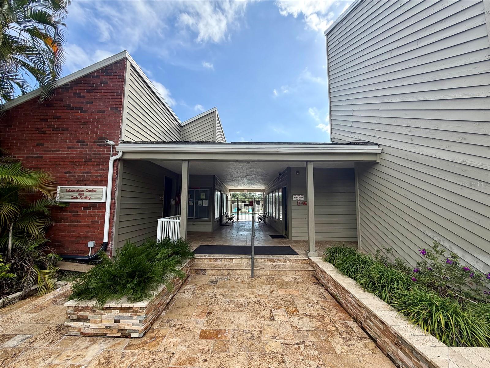 2400 Feather Sound Dr #1426 — photo