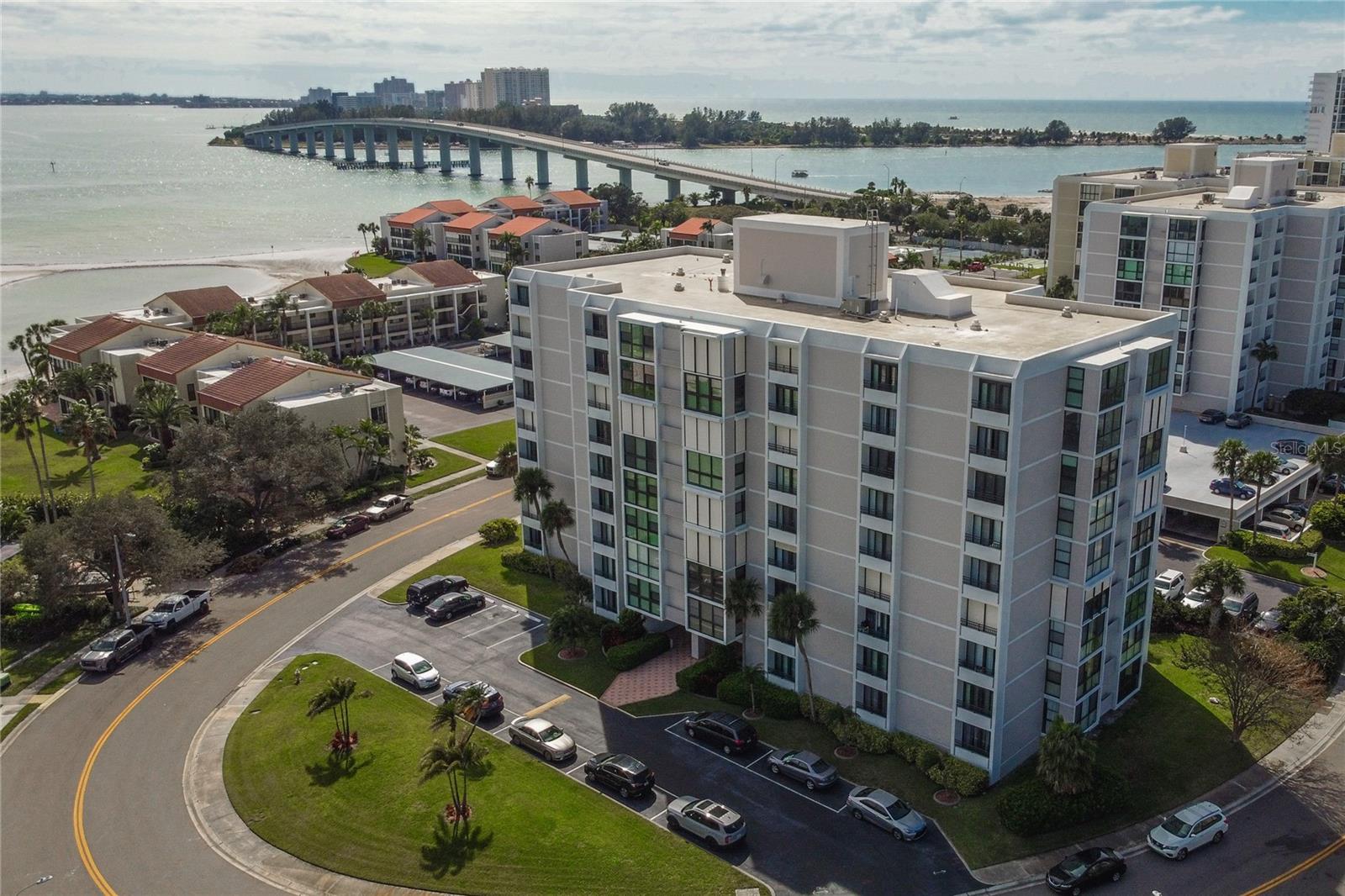 855 Bay Way Blvd #806 — photo