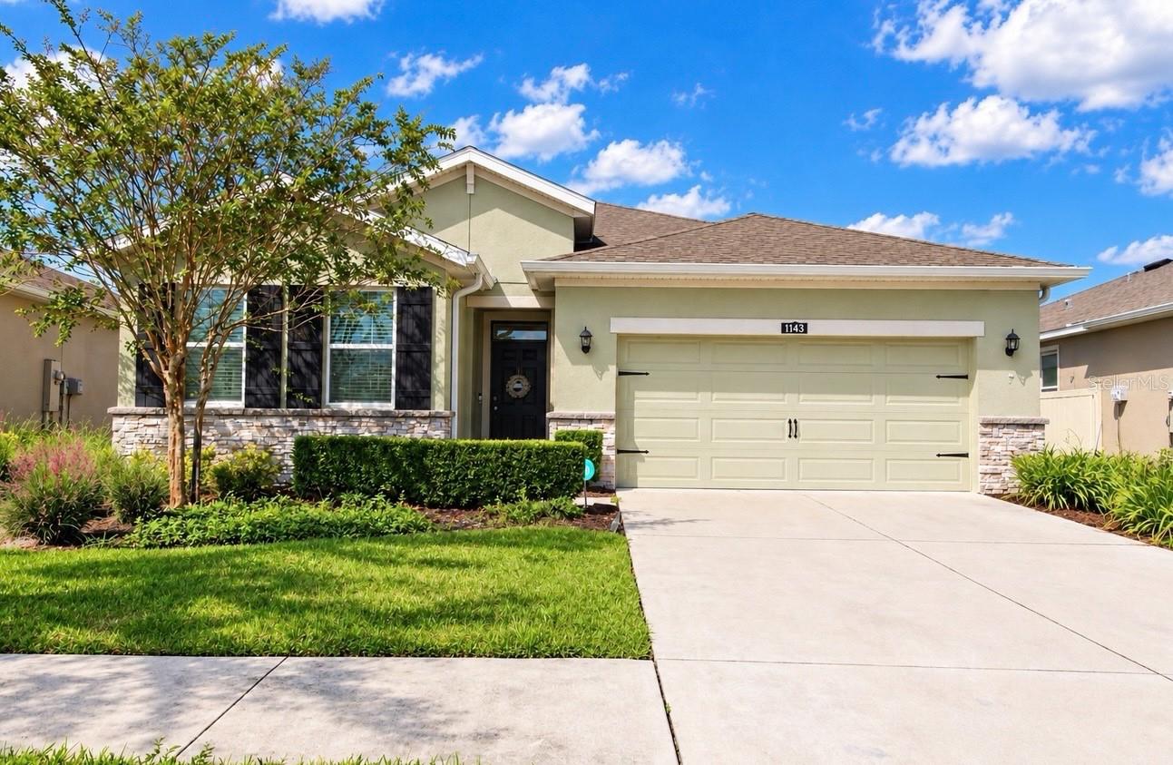 1143 Pipestone Pl — photo