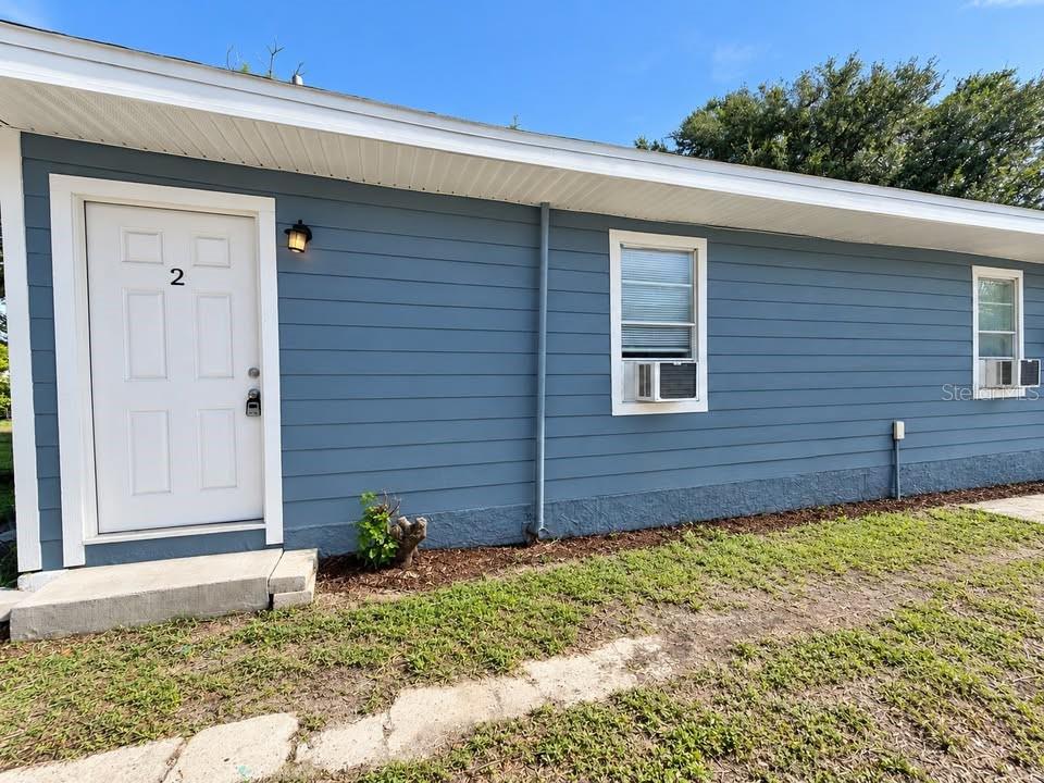 1042 Omohundro Ave #2 — photo