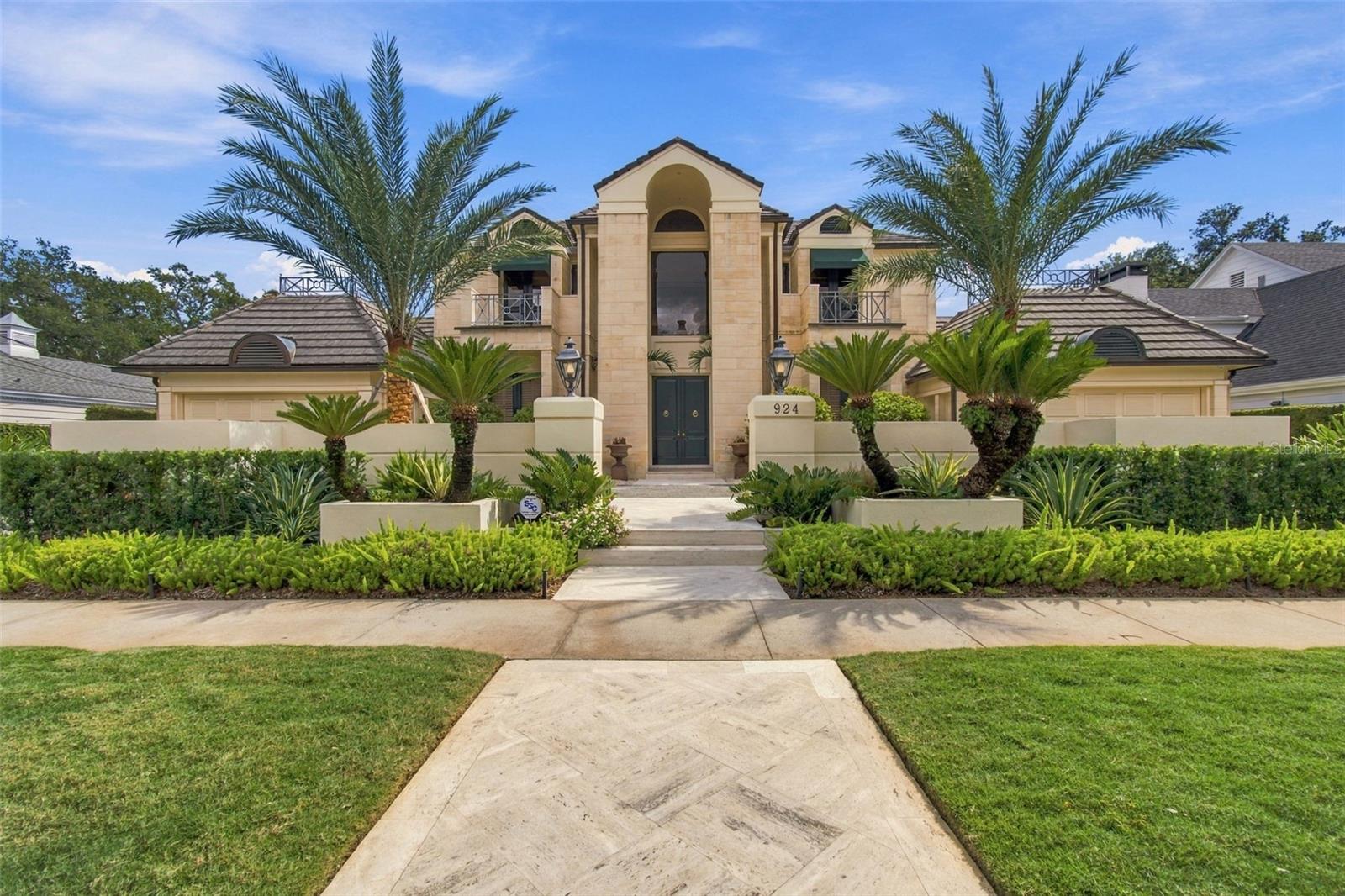 924 S Golf View St — photo