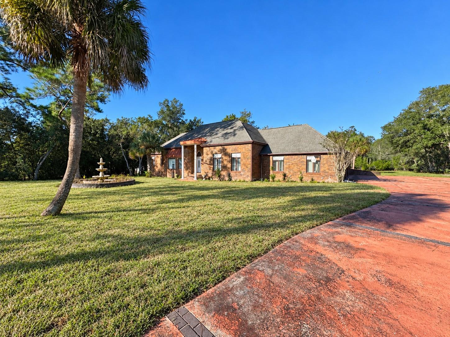 5385 Suwannee Rd — photo