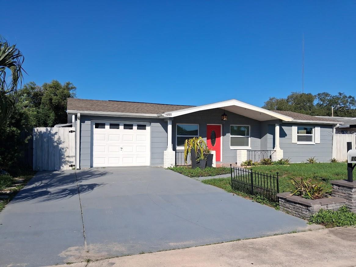 1051 Maybury Dr — photo