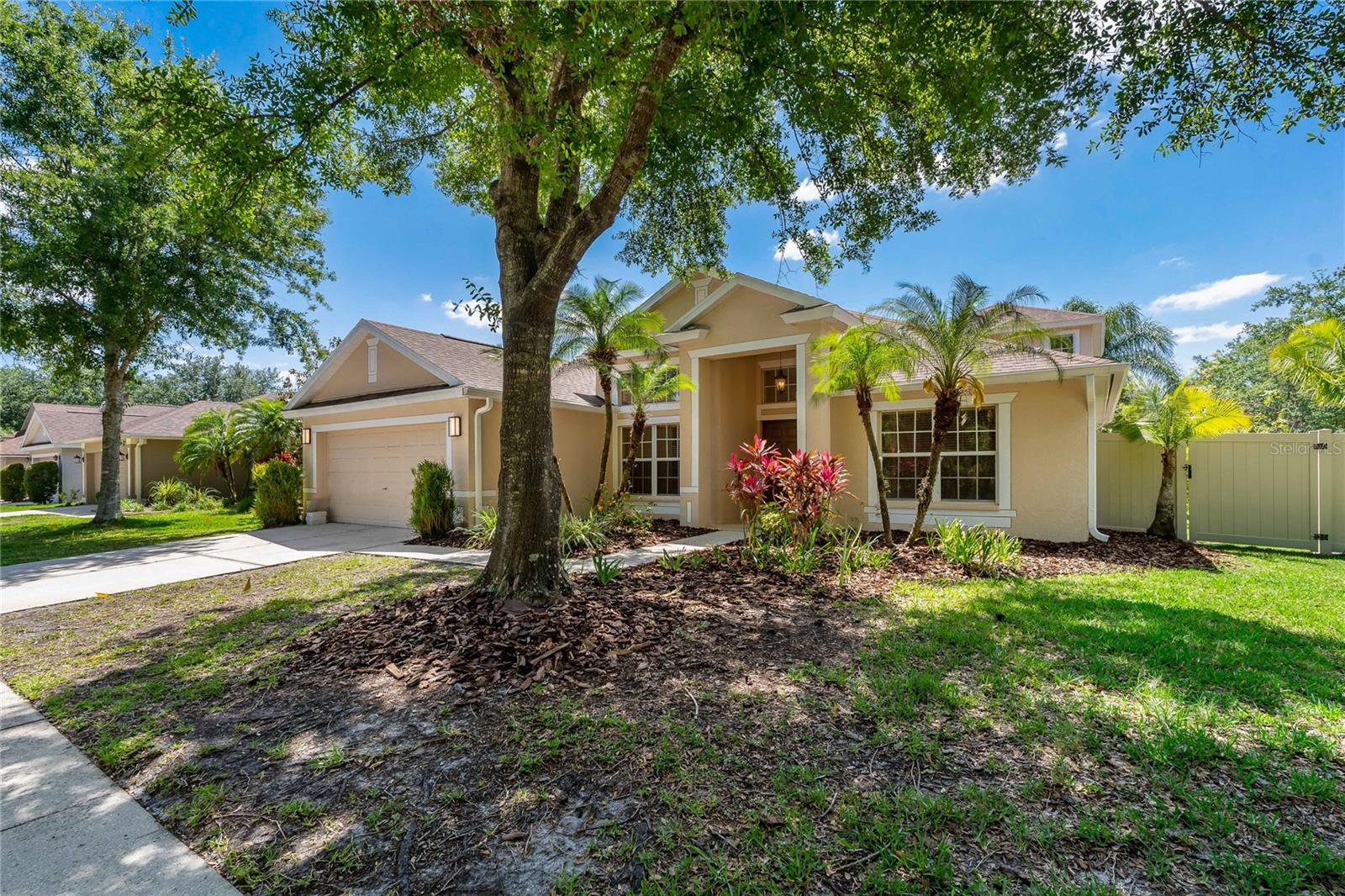 8211 Canyon Creek Way — photo