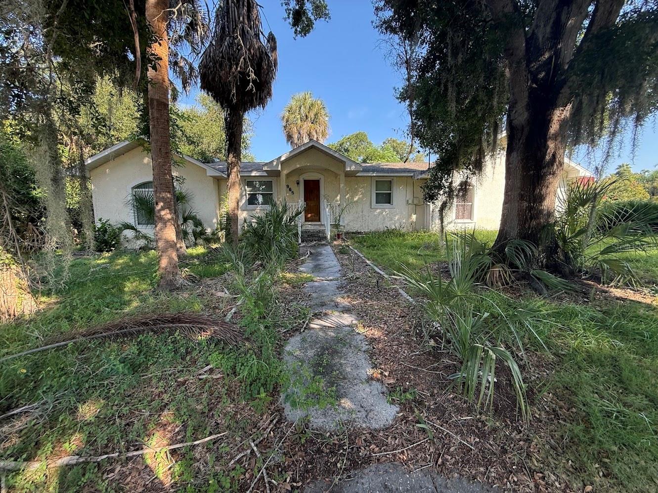 965 Palmetto Dr — photo