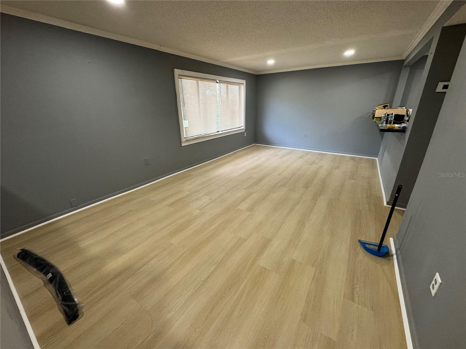 1409 Alpine Rd #16 — photo